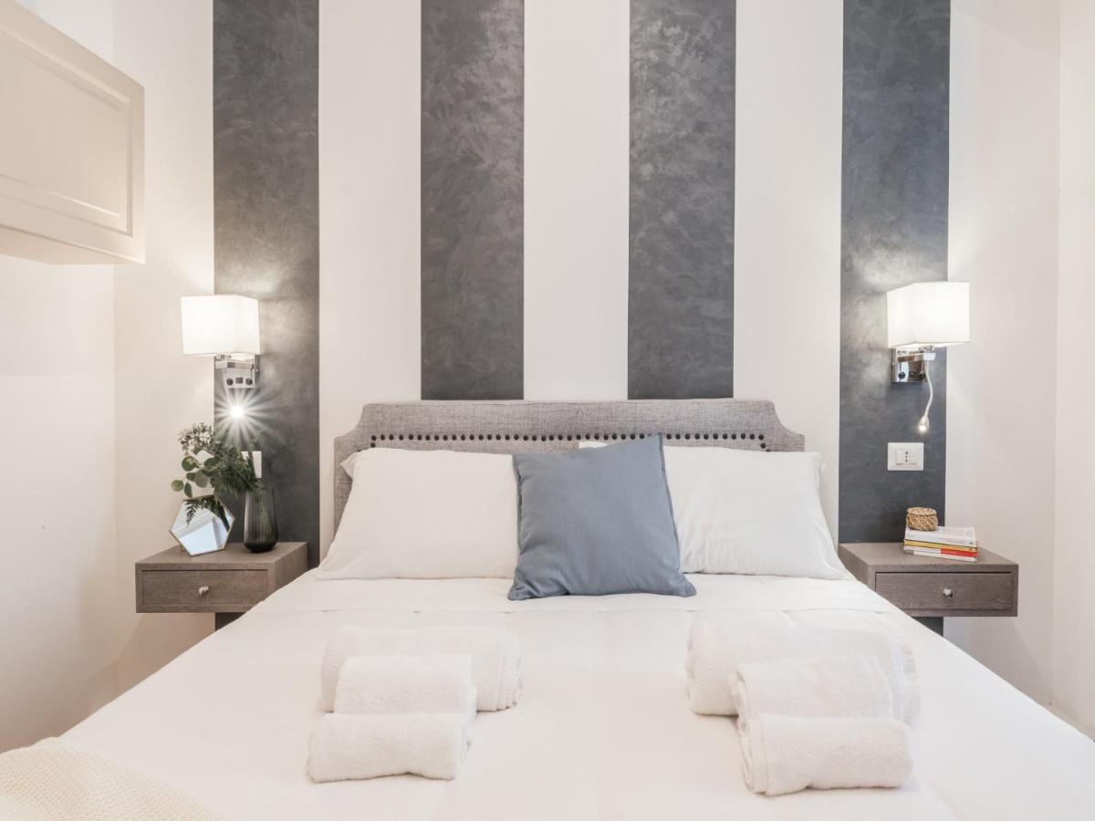 The Best Rent - Spacious Three-Bedroom Apartment Near The Colosseum ローマ エクステリア 写真